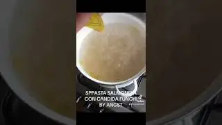 CON FUNGHI