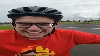eu preciso contar uma coisa pra vocês
