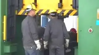 How to forge turbine blade on Anyang 200kj CNC Hydraulic closed die forging hammer