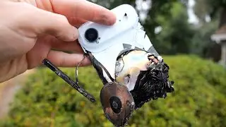 You Should Buy an iPhone Air! - A Simple Review from a Tech Destroyer