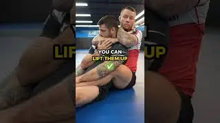 Choke 'em out with this RNC tip! ✅🥋