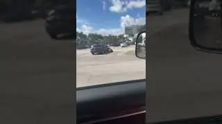 Девушка пользуется моим насосом  #automobile