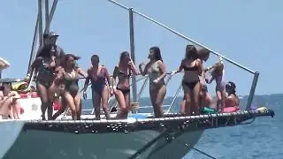 Yate con chicas en Puerto Vallarta 