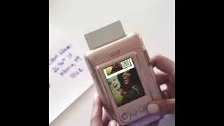 CÁMARA INSTAX MINI LIPLAY 593769 Y 593768