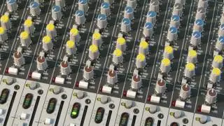 Setting up effects (reverb / delay) on an analog console
