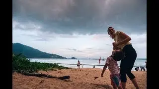 בורחים מצונאמי בפוקט תאילנד - Running away from Tsunami in Phuket Thailand