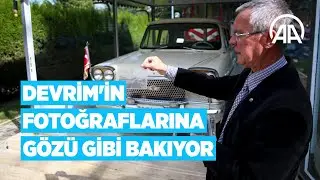 'Devrim'in baba yadigarı fotoğraflarına gözü gibi bakıyor