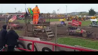 Outlaw F2 Scunthorpe heat1 8/4/23