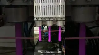 Выдуваем бутылки на ЭВМ на нашем производстве 
