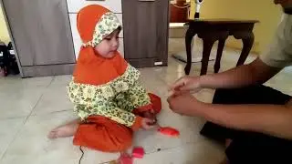Membuat Boneka dari Plastisin / Malam