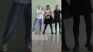 3 подружки и жопы посередине моя лп