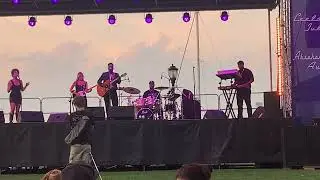 Abraham Alexander covering Chris Isaak
