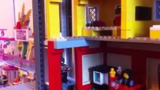 Lego elevator in Hotel Goldmine