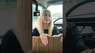 Лиза снимает штаны🙊