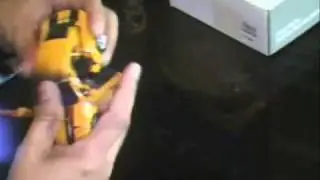 Review for TFM1 Bumblebee ( Deluxe class) Part 2