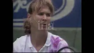 1991 Australian Open : QF Jana Novotna vs Steffi  Graf (Highlights + itw)