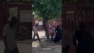 Money on the Tree prank 😂😂😂😂.. Wait for it 🤣🤣🤣🤣🤣🤣.. #foryou #fyp #foryou #funnyvideos