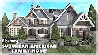BLOXBURG: Suburban American Family Home Speedbuild | Bloxburg House Build