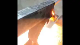 Отличная приспособа,для нарезки листового металла. СДЕЛАЙ САМ.