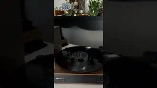 Вінілова музична система 