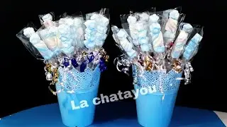 Brochetas de bombones para un baby shower