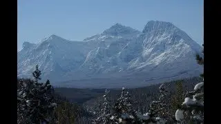 Driving the Icefields Parkway
