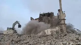 С Наступающим!