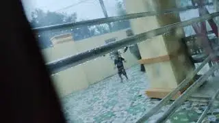 ngintip adek mandi hujan