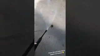 Power washing #shorts #waylonsworld #powerwashing #powertools #satisfying