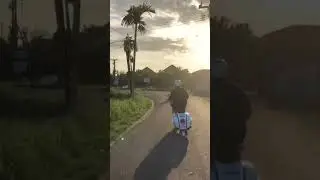 Vespa dan senja
