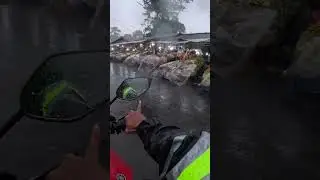 Masih Ramai meskipun hujan | wisata air panas pacet  saat liburan #pacet