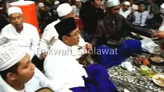 KHR.MOH.KHOLIL AS'AD SYAMSUL ARIFIN_Arti dan manfaat sambungan kepada orang soleh