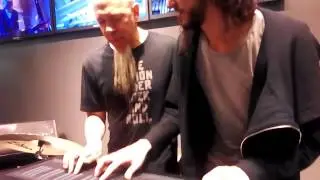 Two guys having fun: Parisi and Rudess