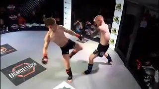Rising MMA Star Ollie Schmids Pro debut! Pure Violence incoming