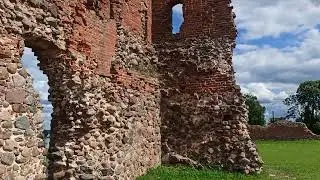 Город Лудза,замковый холм,строению более 400 лет!. Латгалия,Латвия.(2)
