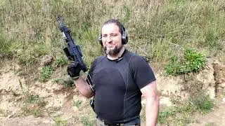 Karabinek Black Widow - polski karabinek szturmowy od firmy J&C Armament