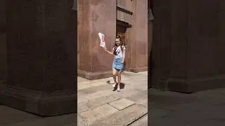 кто ходил звонить к соседям или на почту?
