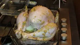 How To Make A Moist Turkey Packing With Flavour Every Time + Recipe || The Real Heavenly Bites