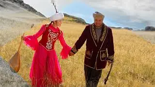Сенi сүйем. Люблю тебя. Кайрат Нуртас и Маржан  Арапбаева