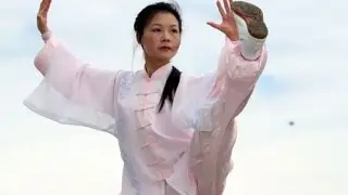 Master Helen Liang: Tai Chi at Banyen Books & Sound