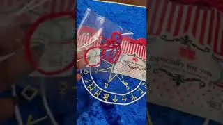 Красные нитки