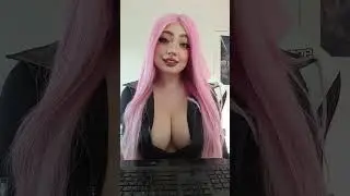 No boobs only eyes 👀 only face 😔 
