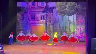 Коллектив народно-характерного танца,, Перепляс,, - ,,Молодчика,,