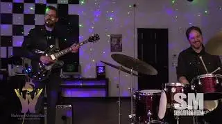 🎶 LIVE Performance: “Van Life” from LUNR ECCOS 🎶