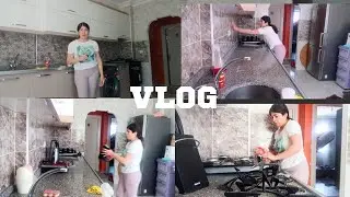 Yeni Ev İlk Vlog / Mutfak Ye eleştiriyorum / Temizlik Vlog 