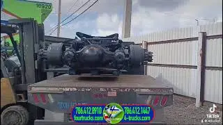 REMANUFACTURED 2017 TANDEM CUTOFF WITH HENDRICKSON HAULMAAX SUSPENSION