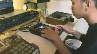Beat Making on the SP-404 Mk2 - Smooth Boom Bap Beats
