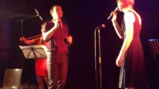 indochine tes yeux noirs (Poly'sons) par Fanny et Thony