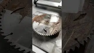 Pulse laser cleaning machine: remove rust on saw blade surface.