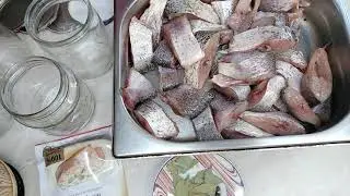 Консервы из речной рыбы